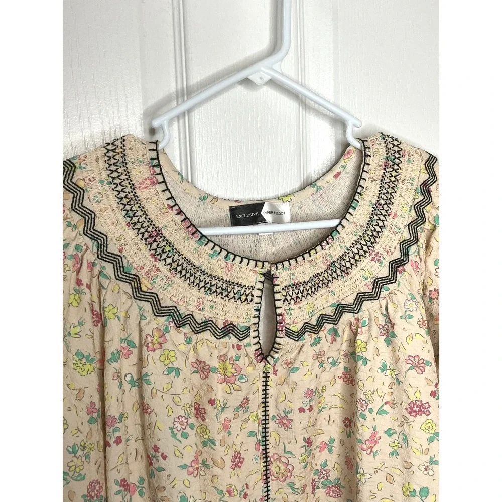 Piper & Scoot Exclusive Buy Me Flowers‎ Boho Blouse Cream Embroidered Size Large - Picture 3 of 8